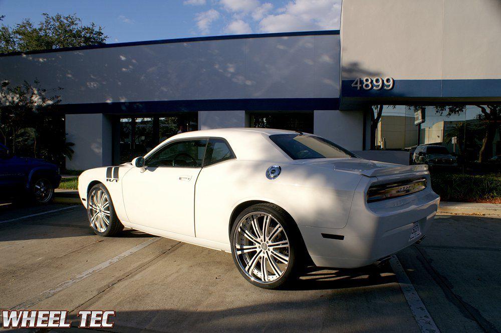 Dodge Challenger Vellano Wheels VTI